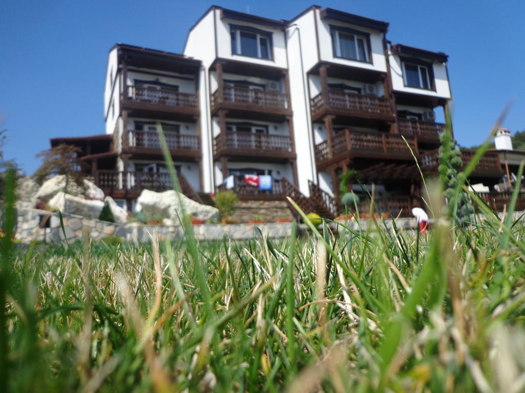 Aparthotel Seasons Glavatarski Han Glavatartsi Eksteriør billede