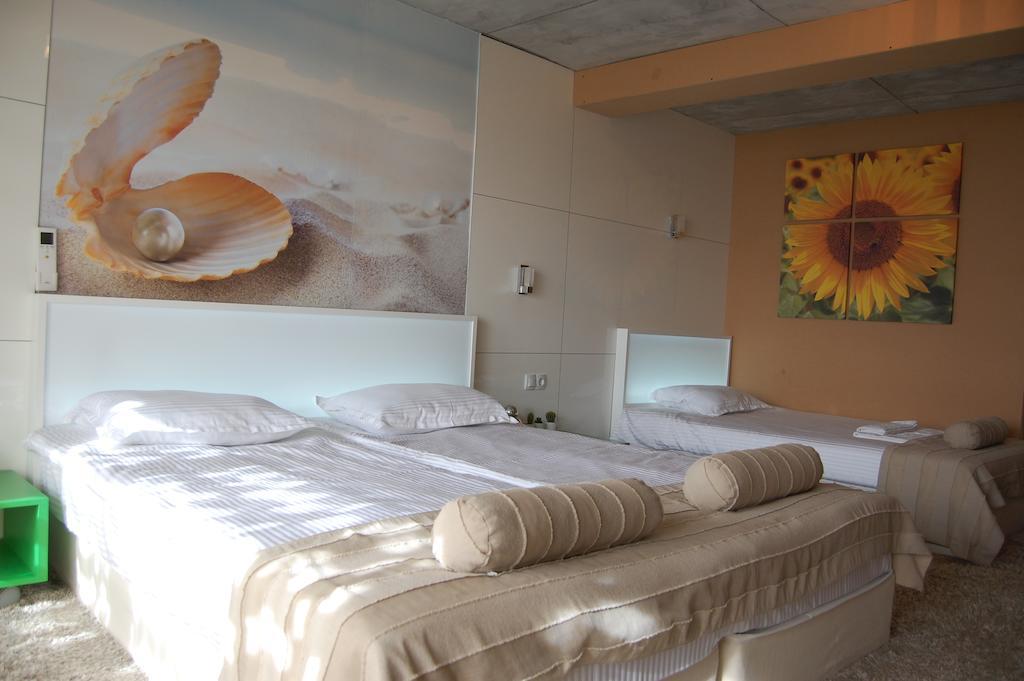 Aparthotel Seasons Glavatarski Han Glavatartsi Eksteriør billede